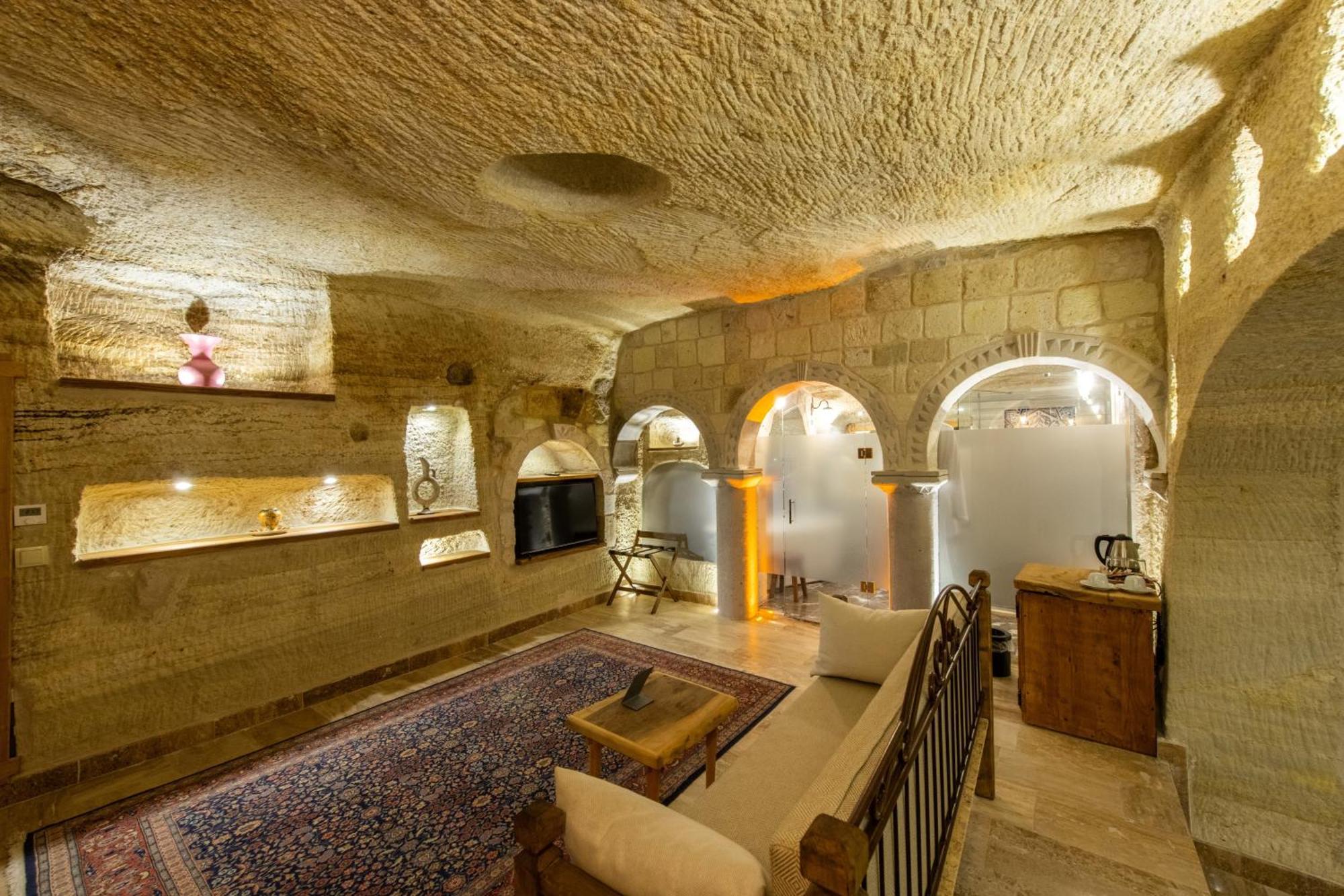 Charming Cave Hotel غوريمِيه الغرفة الصورة